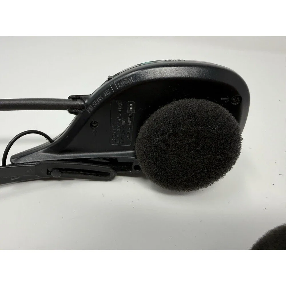 Sony SRF-HM22 FM AM Walkman Headset Radio PLL Synthesized Tested (Video)